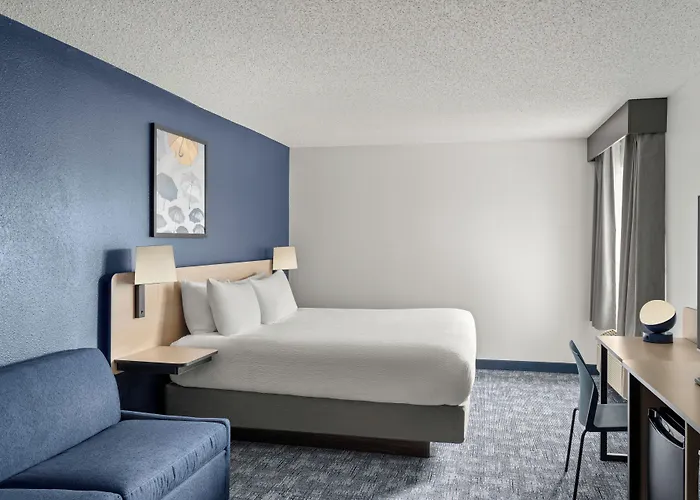 Hotel Express By Marriott 2*